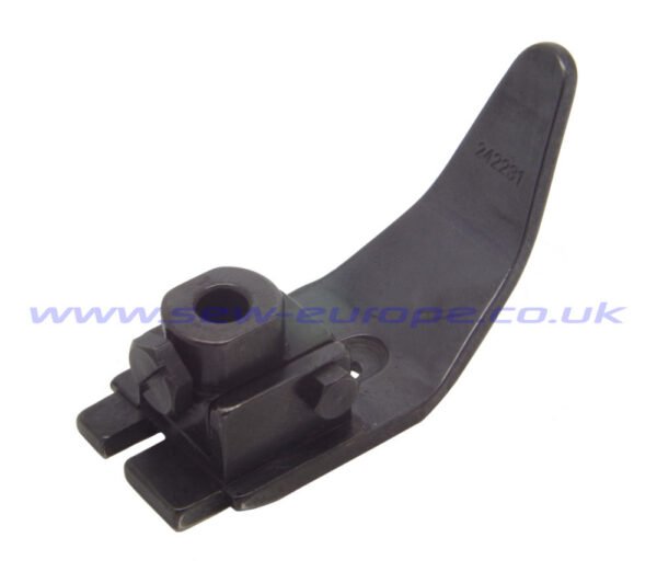 242231A PRESSER FOOT = (6001441)