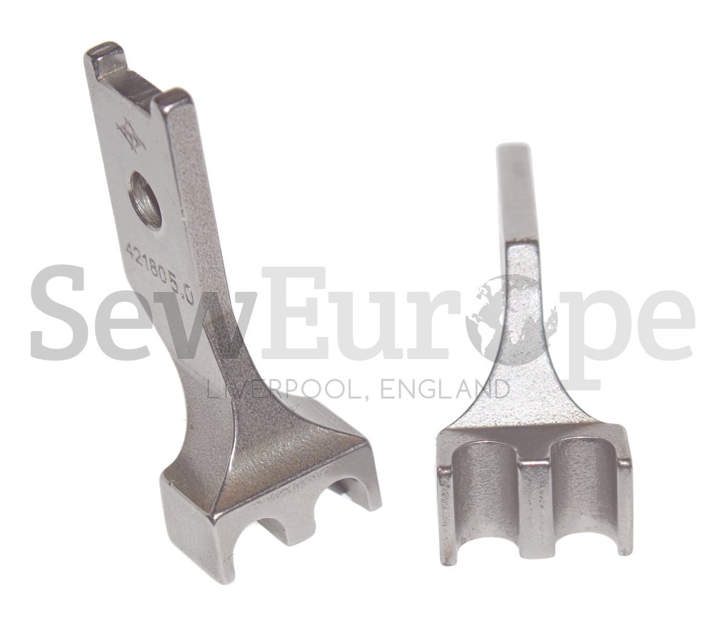 91-042180-04-3 over 16 (15g) 91-042180-04-3/16 5MM OUTSIDE DOUBLE PIPING FOOT PFAFF - Image 1