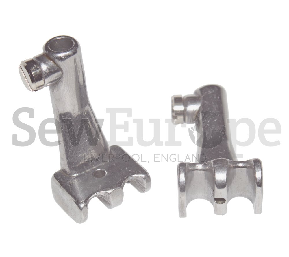 91-042181-04-1 over 4 (18g) 91-042181-04-1/4 6MM INSIDE DOUBLE PIPING FOOT PFAFF - Image 1